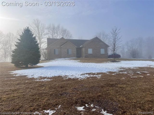 6060 Intrinsic Lane, Imlay City, MI 48444