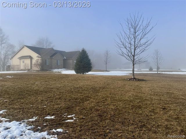 6060 Intrinsic Lane, Imlay City, MI 48444