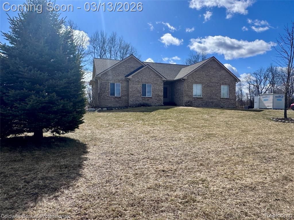6060 Intrinsic Lane, Imlay City, MI 48444