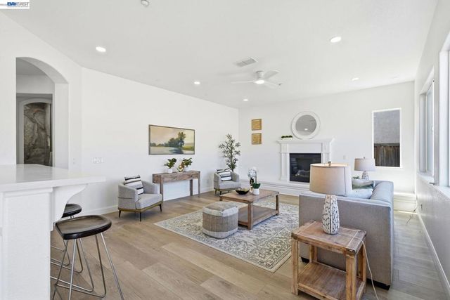 2633 Spyglass Dr, Brentwood, CA 94513