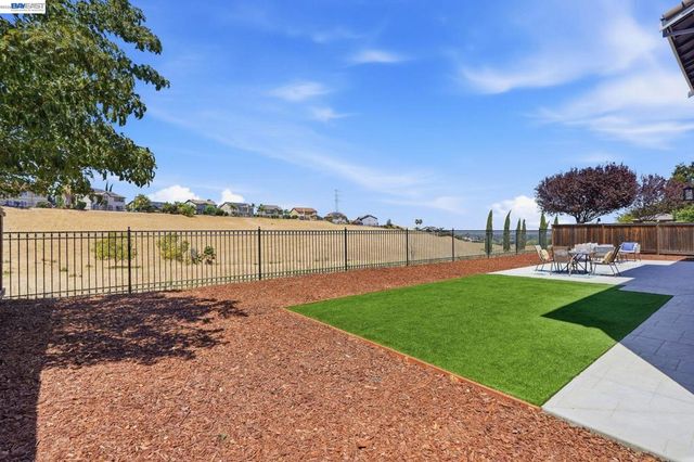 2633 Spyglass Dr, Brentwood, CA 94513