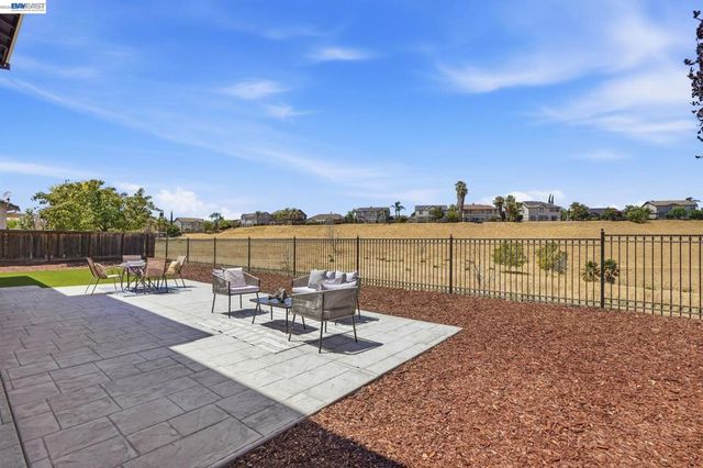 2633 Spyglass Dr, Brentwood, CA 94513