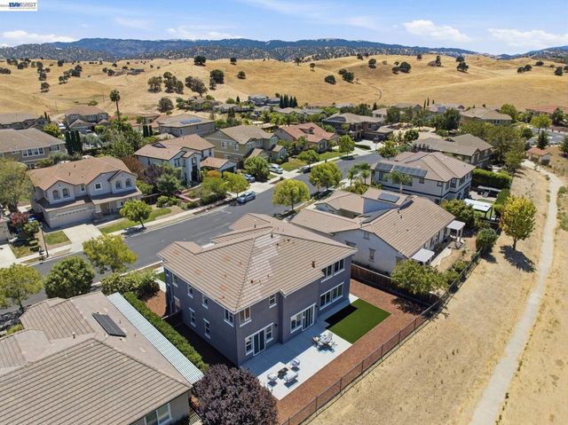 2633 Spyglass Dr, Brentwood, CA 94513