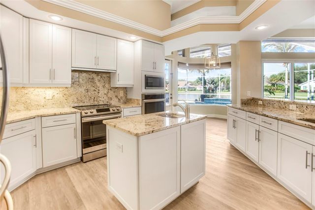 7394 KINDAL POINT, Pinellas Park, FL 33782