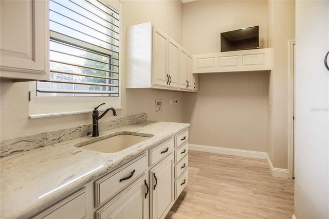 7394 KINDAL POINT, Pinellas Park, FL 33782