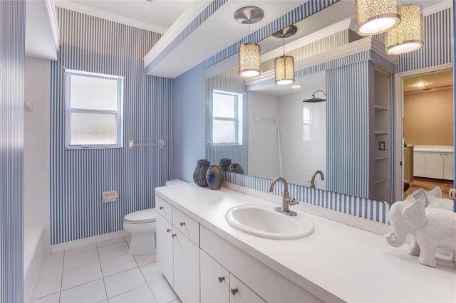 7394 KINDAL POINT, Pinellas Park, FL 33782