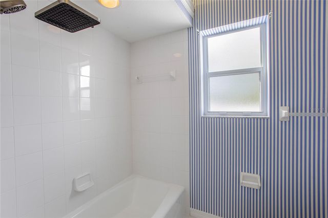 7394 KINDAL POINT, Pinellas Park, FL 33782