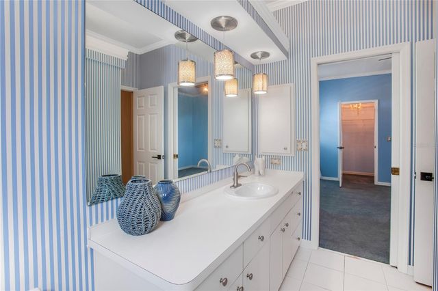 7394 KINDAL POINT, Pinellas Park, FL 33782