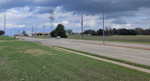 1668 S Clark Road, Duncanville, TX 75137