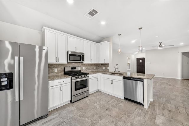 1631 City Pass Lane, Houston, TX 77047
