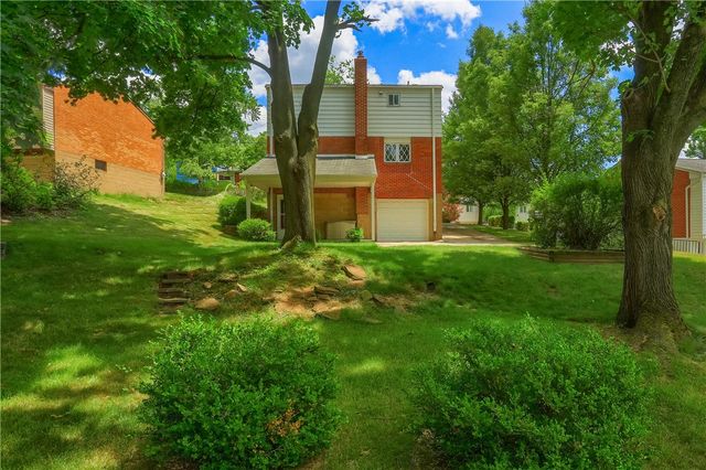 228 Parkedge Road, Green Tree, PA 15220