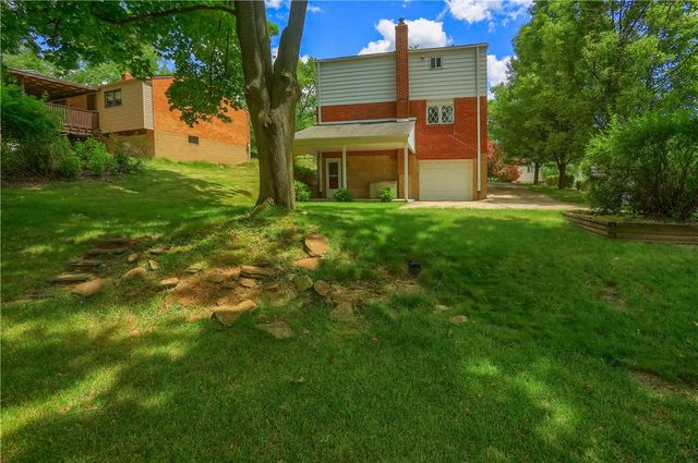 228 Parkedge Road, Green Tree, PA 15220