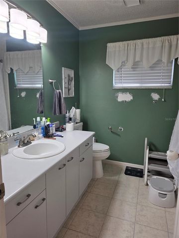 1040 W VILLAGE GREEN ROAD, Deland, FL 32720