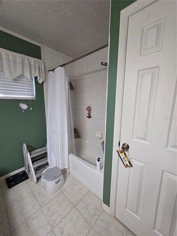 1040 W VILLAGE GREEN ROAD, Deland, FL 32720