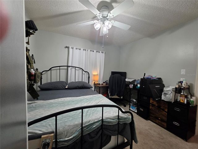 1040 W VILLAGE GREEN ROAD, Deland, FL 32720