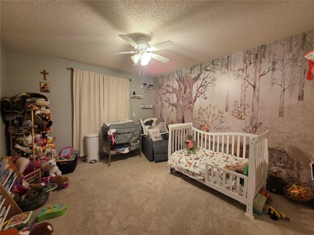 1040 W VILLAGE GREEN ROAD, Deland, FL 32720