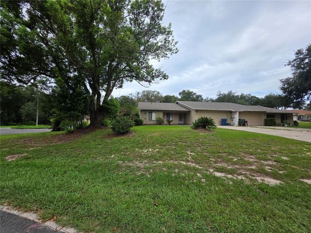 1040 W VILLAGE GREEN ROAD, Deland, FL 32720