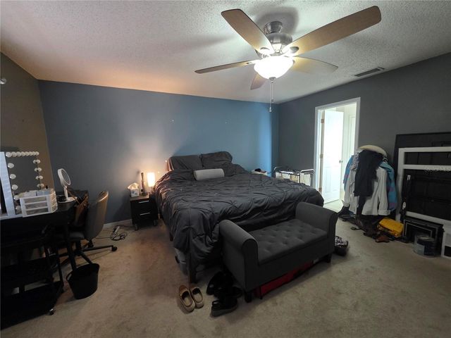 1040 W VILLAGE GREEN ROAD, Deland, FL 32720