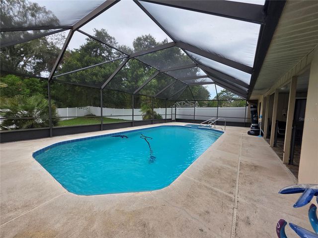1040 W VILLAGE GREEN ROAD, Deland, FL 32720
