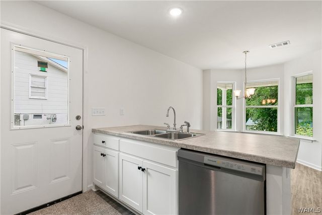 1802 21st Av E, Tuscaloosa, AL 35404