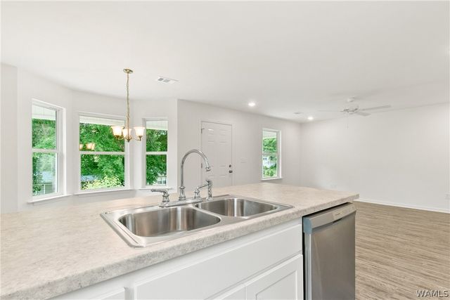 1802 21st Av E, Tuscaloosa, AL 35404