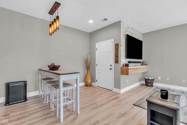 4252 Washington Boulevard, Plainfield, IN 46168