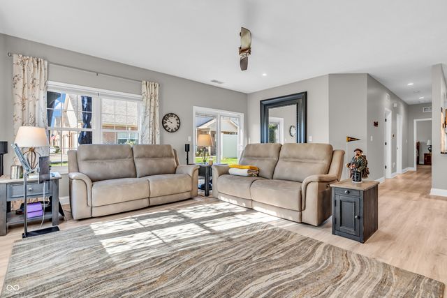 4252 Washington Boulevard, Plainfield, IN 46168