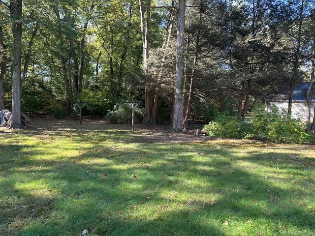 28 North Avenue, North Haven, CT 06473