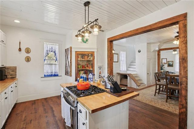 1031 NE 301 Road, Leeton, MO 64761