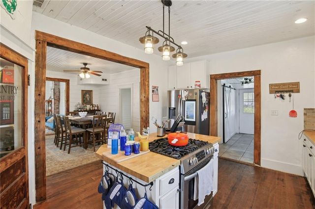 1031 NE 301 Road, Leeton, MO 64761