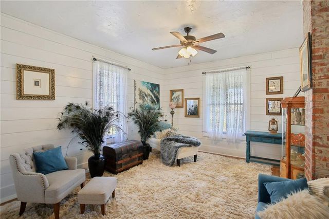 1031 NE 301 Road, Leeton, MO 64761