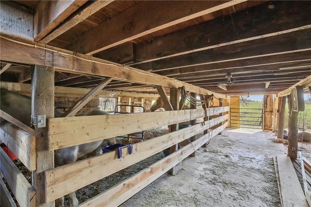 1031 NE 301 Road, Leeton, MO 64761