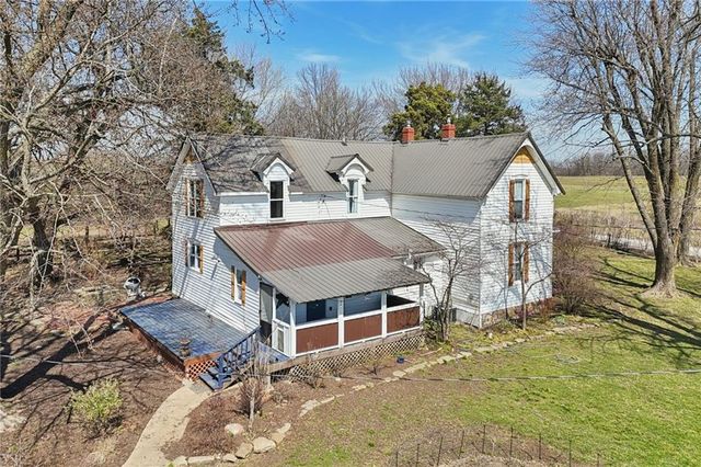 1031 NE 301 Road, Leeton, MO 64761