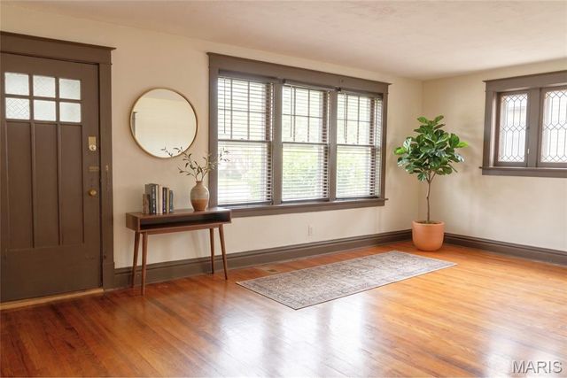 7104 Tulane Avenue, University City, MO 63130
