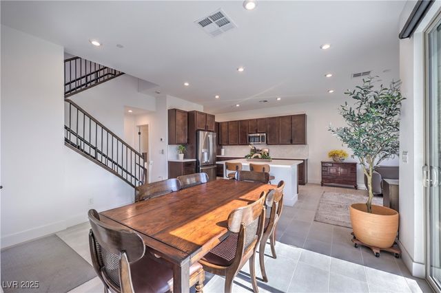 9881 Agate Creek Street, Las Vegas, NV 89141