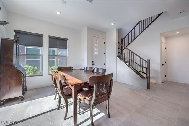 9881 Agate Creek Street, Las Vegas, NV 89141