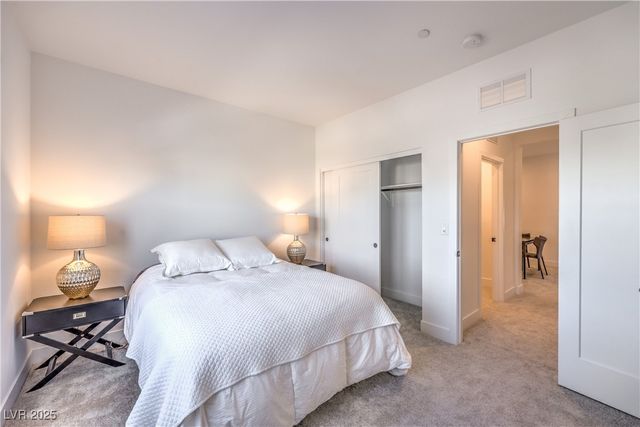 9881 Agate Creek Street, Las Vegas, NV 89141