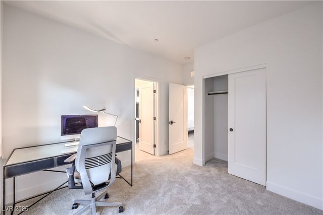 9881 Agate Creek Street, Las Vegas, NV 89141