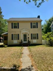302 Corning Street, Hamlet, NC 28345