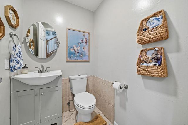 6495 Pettinger Rd, Valley Springs, CA 95252