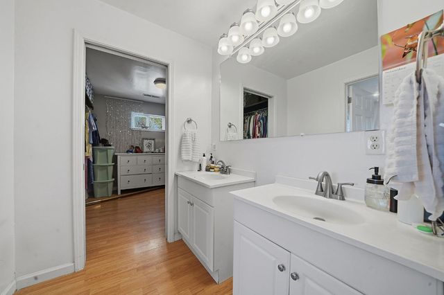 6495 Pettinger Rd, Valley Springs, CA 95252