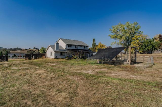 6495 Pettinger Rd, Valley Springs, CA 95252