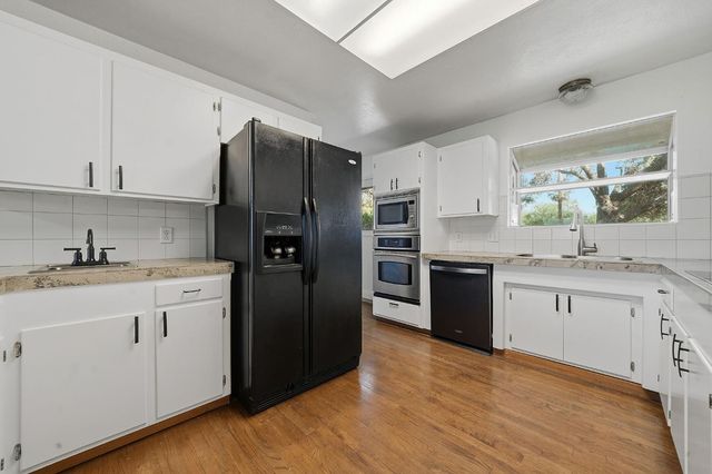 6495 Pettinger Rd, Valley Springs, CA 95252