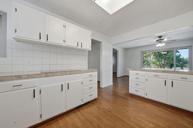 6495 Pettinger Rd, Valley Springs, CA 95252