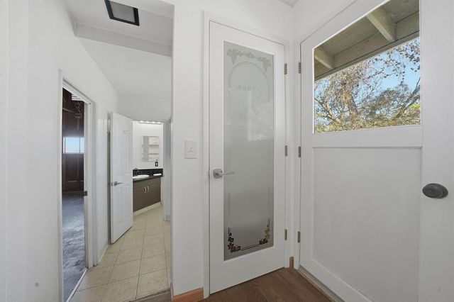 6495 Pettinger Rd, Valley Springs, CA 95252