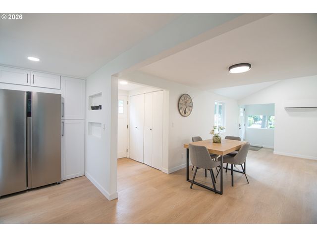 5210 Se 118TH Ave, Portland, OR 97266