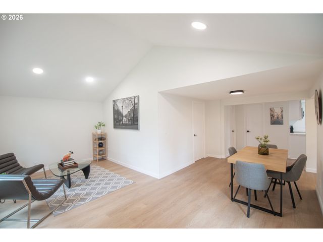 5210 Se 118TH Ave, Portland, OR 97266