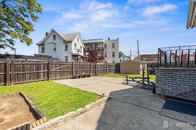 11 Charles Street, South River, NJ 08882