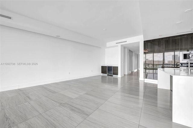 3300 NE 188th Street 615, Aventura, FL 33180