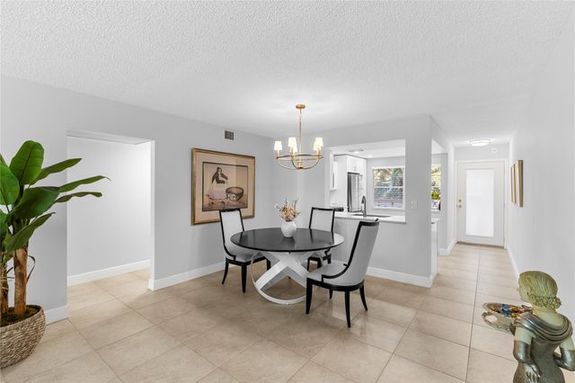 2102 Lucaya Bnd K2, Coconut Creek, FL 33066
